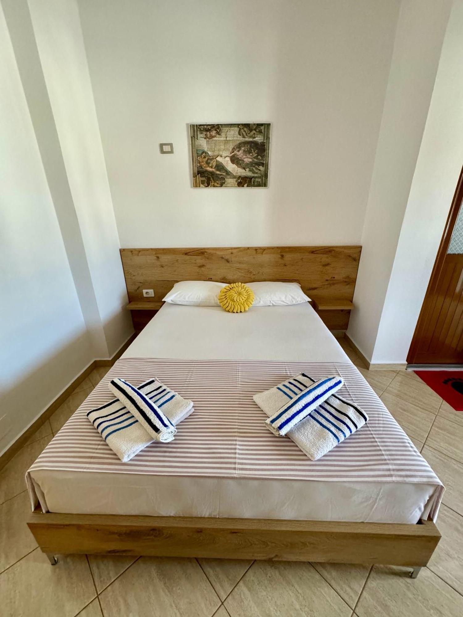 Villa Mihal Apartments Ksamil Ngoại thất bức ảnh