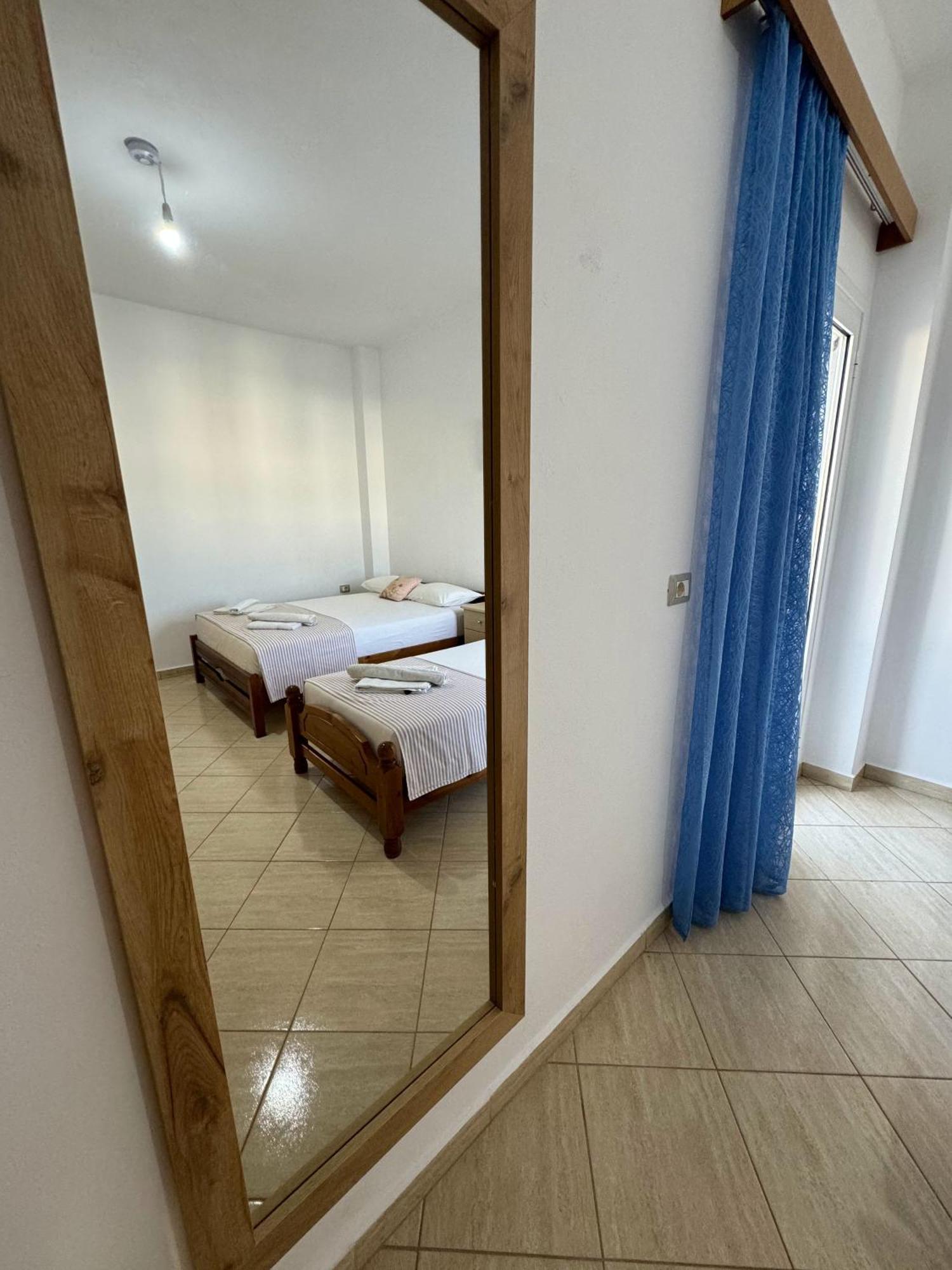 Villa Mihal Apartments Ksamil Ngoại thất bức ảnh