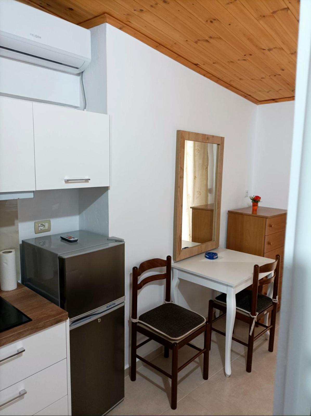 Villa Mihal Apartments Ksamil Ngoại thất bức ảnh